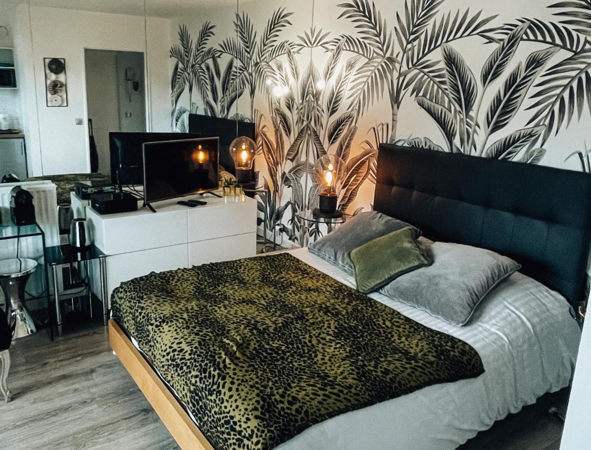 Beautiful Modern Fully Furnished Studio Levallois-Perret Eksteriør billede