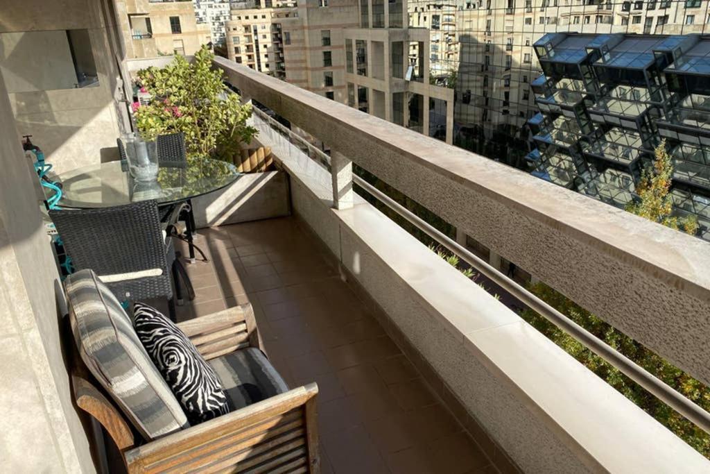 Beautiful Modern Fully Furnished Studio Levallois-Perret Eksteriør billede