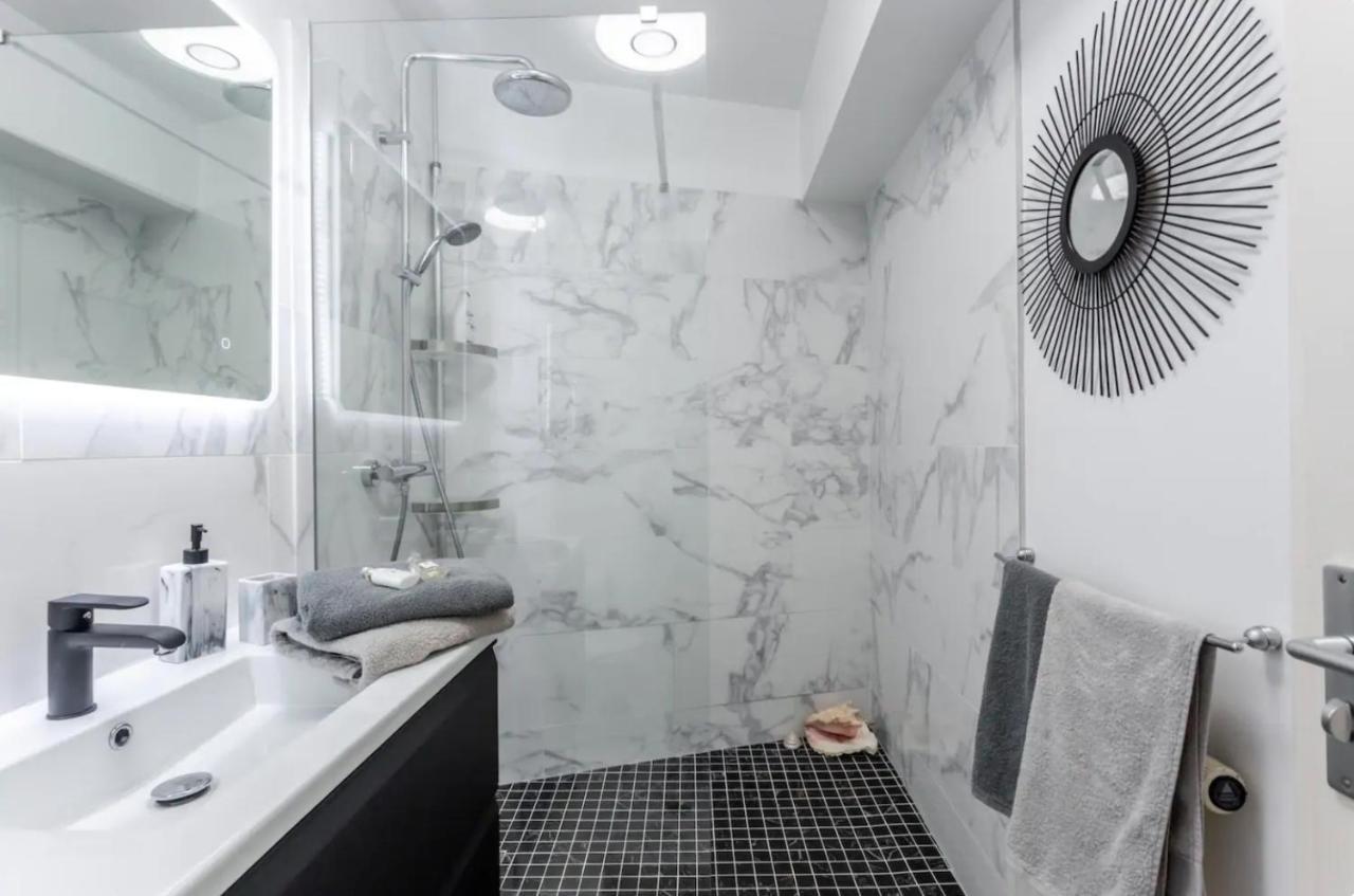 Beautiful Modern Fully Furnished Studio Levallois-Perret Eksteriør billede