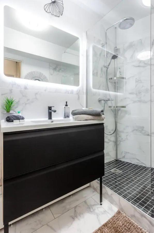 Beautiful Modern Fully Furnished Studio Levallois-Perret Eksteriør billede